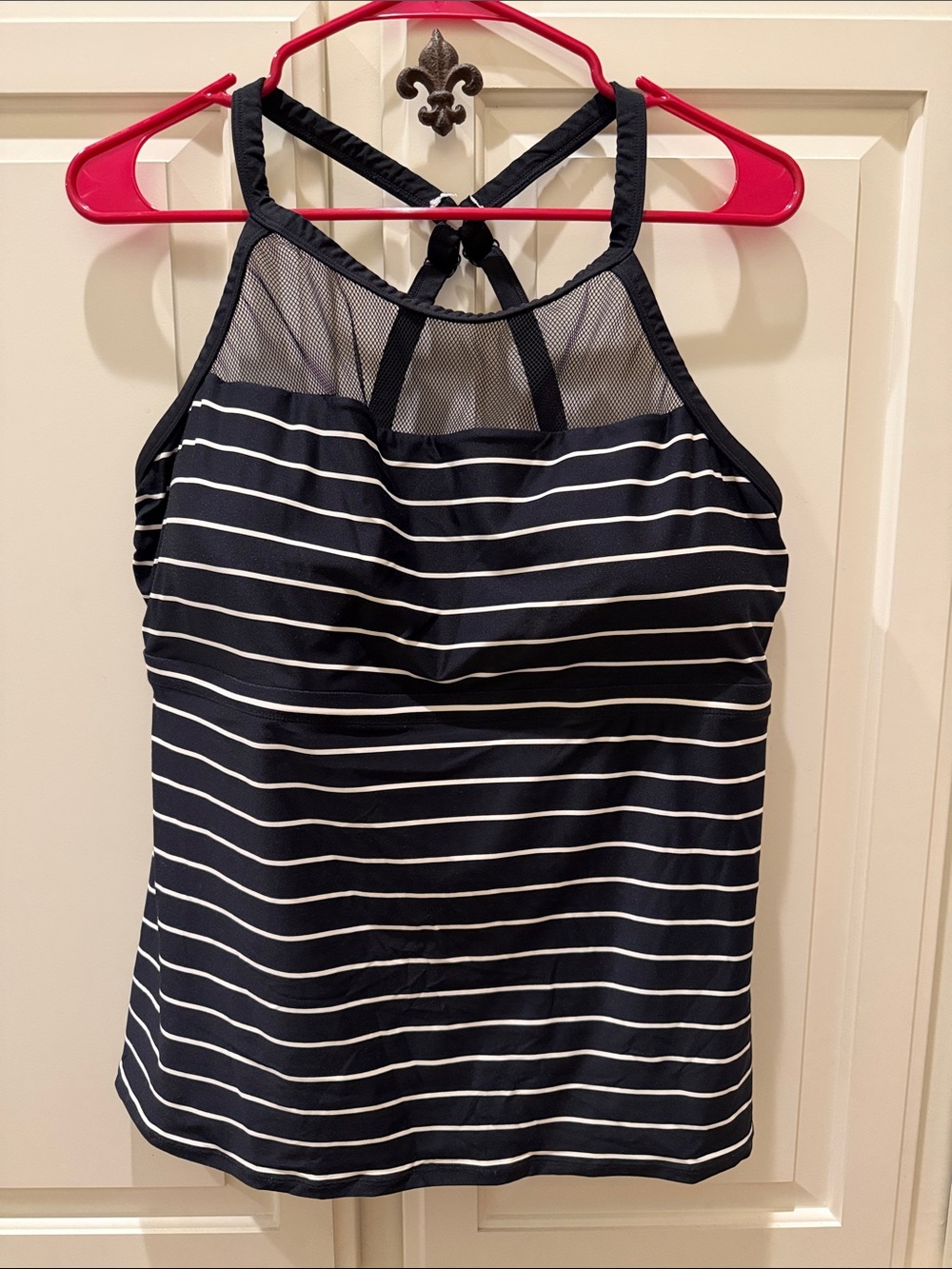 Striped Black & White Mesh Halter Tankini Top 16 16W Women’s Like New Supportive